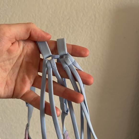 Super adorable Pink multicolored push up bra!! - Picture 4 of 4